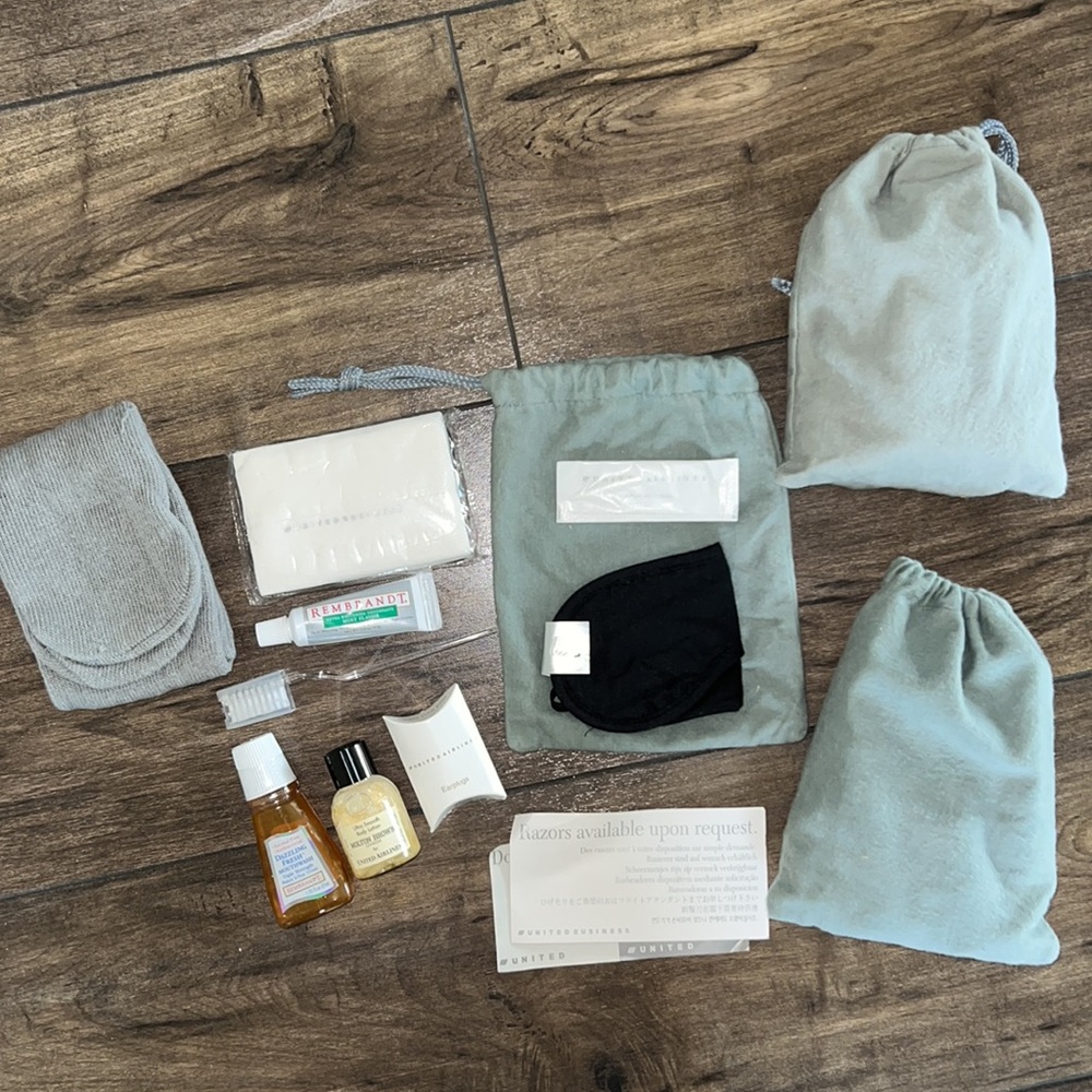 3 Vintage United Airlines Drawstring Amenity Kit Travel Bag Pouch Toiletry Lot